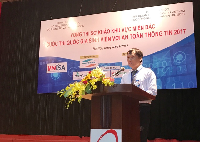 "Các cuộc thi về An toàn thông tin là động lực để mang lại sự an toàn cho cả cộng đồng, cho toàn xã hội" - 1 ông Vũ Quốc Thành, Phó Chủ tịch VNISA - trưởng Ban tổ chức cuộc thi.