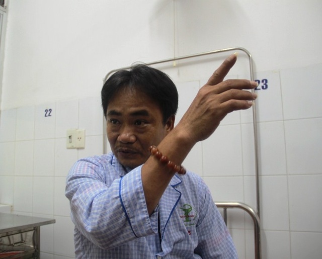 Bão "nuốt chửng" 9 tàu hàng, thuyền viên kể hành trình sống sót thần kỳ - 1
Ông Nguyễn Văn Tài kể lại phút giây kinh hoàng trên biển khi bão 12 nhấn chìm tàu hàng.
