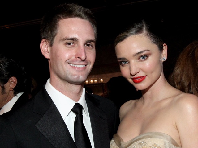 6 cặp đôi “đáng ghen tị” nhất thế giới - 4 Tỷ phú Evan Spiegel và người mẫu Miranda Kerr