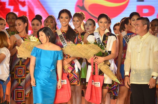 Ngắm các mỹ nhân Hoa hậu Hoàn vũ 2016 trình diễn thời trang - 18 Ngắm các mỹ nhân Hoa hậu Hoàn vũ 2016 trình diễn thời trang - 18