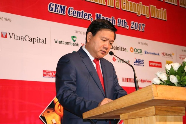 Bí thư Đinh La Thăng: "Nền kinh tế đang đứng trước nhiều cơ hội vàng" - 1 Bí thư Thành uỷ TPHCM Đinh La Thăng cho rằng nền kinh tế đang đứng trước nhiều cơ hội vàng.