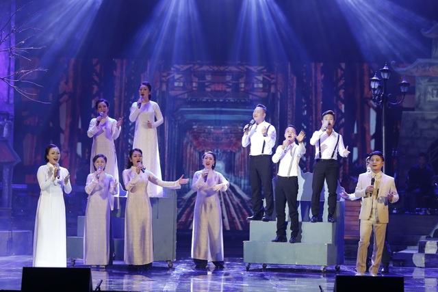 Diva Mỹ Linh bị run và căng thẳng khi song ca với NSƯT Tấn Minh - 15 Diva Mỹ Linh bị run và căng thẳng khi song ca với NSƯT Tấn Minh - 15