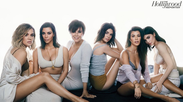 Gia đình nhà Kardashian kiếm tiền trong một năm như thế nào? - 1