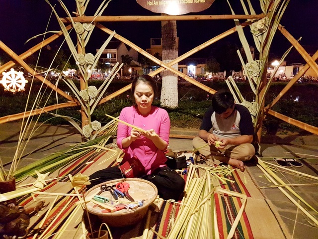 Nhiều hoạt động trong dịp Tết Nguyên Tiêu ở Hội An - 2 Đến Hội An vào dịp này, du khách sẽ cùng tham gia nhiều hoạt động với người dân địa phương