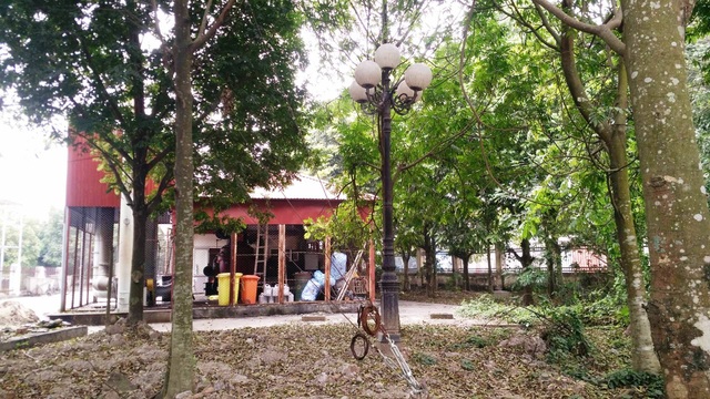 Gia “hạn chót” cho bệnh viện xả khói bụi hành dân khắc phục “sự cố môi trường” - 3 Người dân phường Nam Thành, TP. Ninh Bình rất mong muốn lò đốt rác thải nguy hại của BVĐK Ninh Bình không còn xả khói đen hành dân.
