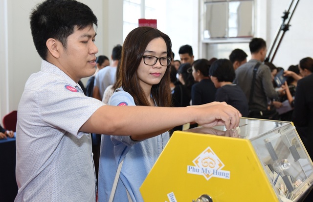 Căn hộ diện tích lớn hút hàng - 5 Sản phẩm ít mà nhu cầu nhiều nên Phú Mỹ Hưng phải chọn hình thức bốc thăm quyền mua nhà