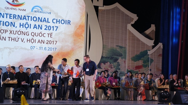 Đoàn Philippines đạt giải nhất hội thi hợp xướng quốc tế Hội An 2017 - 2 Đội CLB thiếu nhi Hội An đạt giải biểu diễn sáng tạo