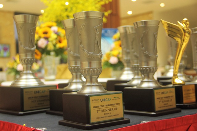 Giải Unicap chính thức khai mạc tại FLC Quy Nhơn Golf Links - 2 Tổng giá trị các giải thưởng của Unicap Golf Tournamnet 2017 lên đến 15 tỷ đồng.