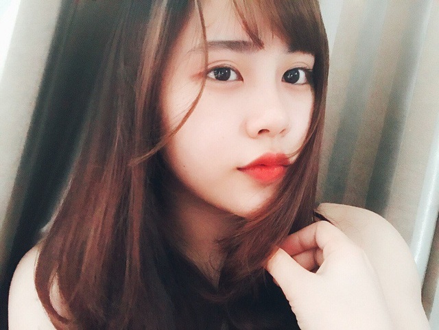 Gặp 9x Nghệ An cover bản hit “Đừng hỏi em” gây thương nhớ - 1 Gặp 9x Nghệ An cover bản hit “Đừng hỏi em” gây thương nhớ - 1