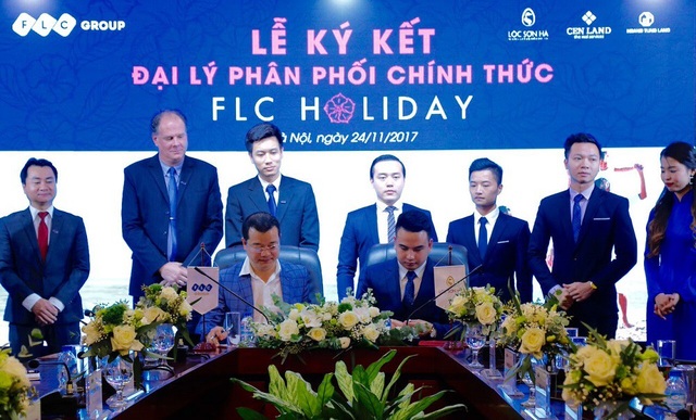 FLC công bố ba đại lý phân phối chính thức dự án chia sẻ kỳ nghỉ FLC Holiday - 2 Ông Trần Quang Huy - Tổng Giám đốc, đại diện Tập đoàn FLC ký hợp đồng hợp tác