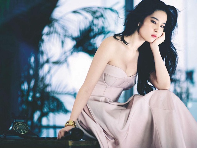 Lưu Diệc Phi đóng chính “Hoa Mộc Lan”: Cả thế giới hỏi “cô là ai”… - 3 Lưu Diệc Phi đóng chính “Hoa Mộc Lan”: Cả thế giới hỏi “cô là ai”… - 3