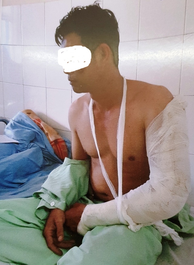 Truy bắt "con nợ" chém đứt lìa cánh tay chủ nợ - 1 Ông H. đang được điều trị tại bệnh viện