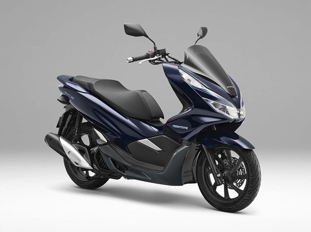 Honda ra mắt PCX dùng động cơ hybrid - 9 Honda ra mắt PCX dùng động cơ hybrid - 9