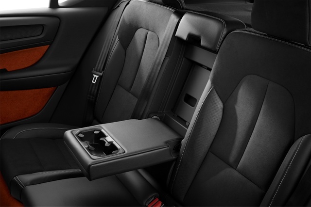 XC40 - Mẫu SUV nhỏ nhất của Volvo - 11 XC40 - Mẫu SUV nhỏ nhất của Volvo - 11