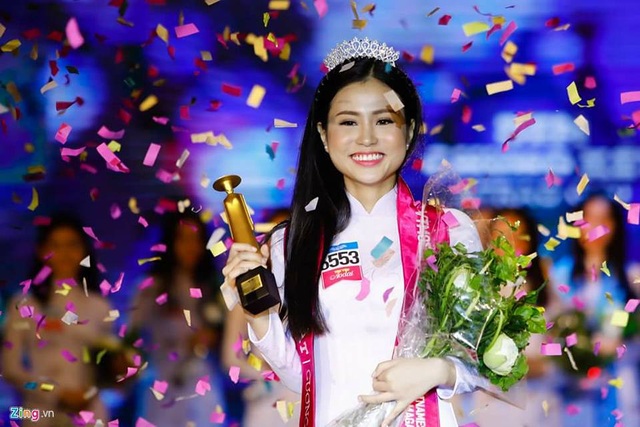 Cô gái 16 tuổi, cao 1m70 đăng quang "Gương mặt nữ sinh áo dài 2017" - 2 Nguyễn Đặng Thanh Hằng, nữ sinh 16 tuổi đăng quang cuộc thi Tìm kiếm gương mặt nữ sinh áo dài 2017