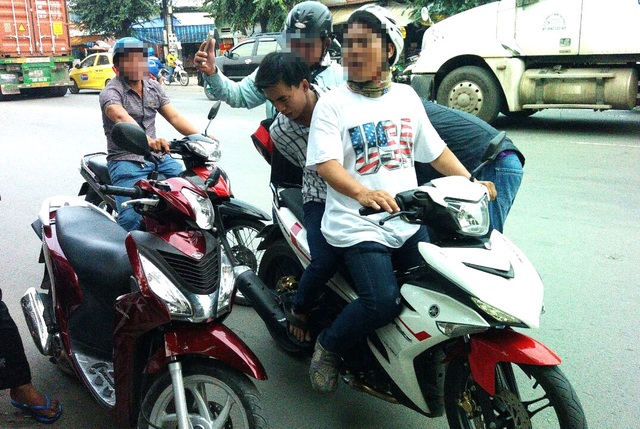 “Hiệp sĩ” tóm gọn tên trộm xe máy sau 40km truy đuổi - 1 Một tên đạo chích bị các hiệp sĩ Bình Dương tóm gọn.
