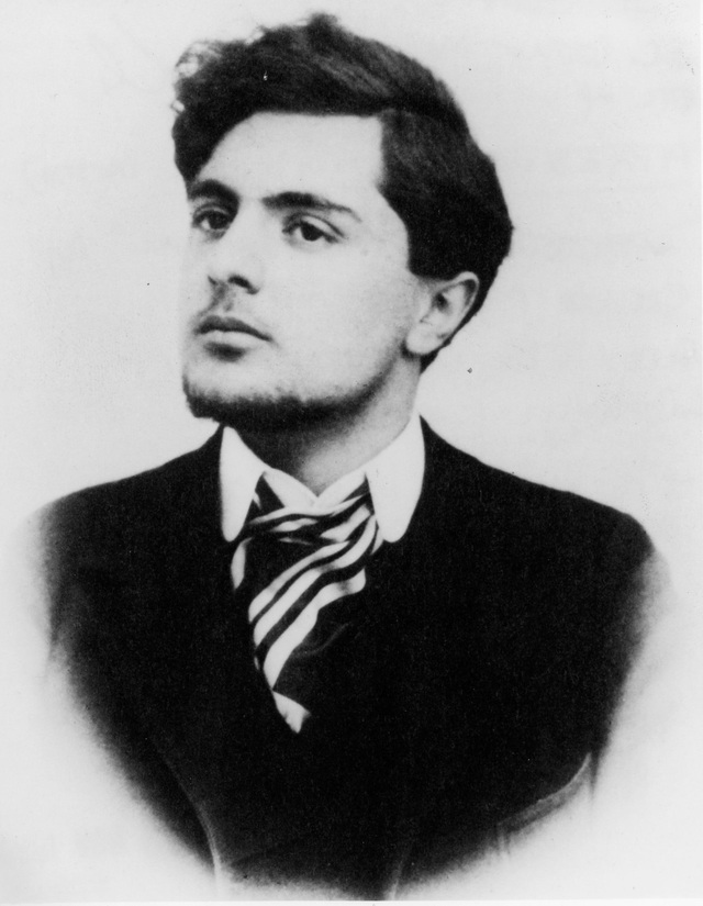 Triển lãm loạt tranh khỏa thân “kiệt tác” - 3 Danh họa người Ý Amedeo Modigliani lúc sinh thời.