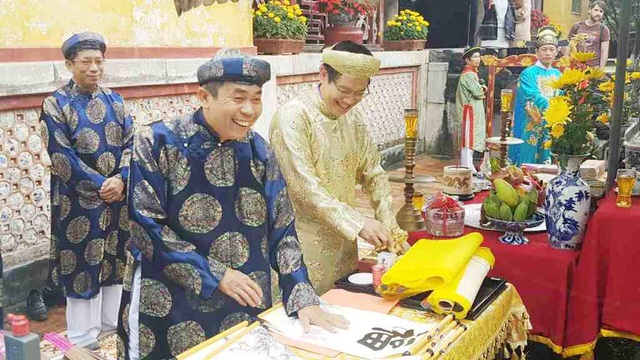 Lễ khai ấn năm mới và hạ nêu trong Hoàng cung Huế - 5 Những nụ cười đầy lạc quan trong năm mới