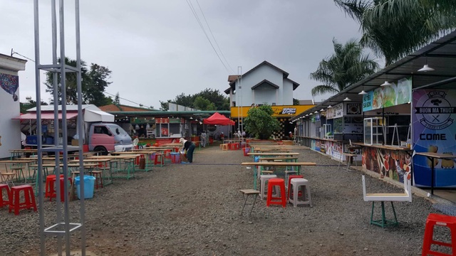Vừa mới khai trương, chợ đêm đã bị xử phạt - 2 Chủ đầu tư khu chợ đã bị xử phạt vì một số vi phạm