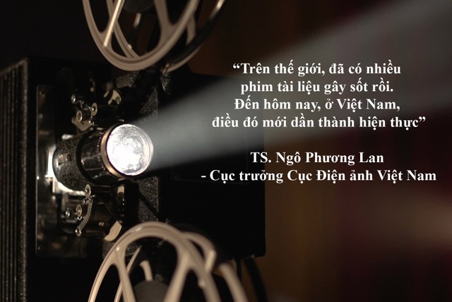 Tranh cãi tượng rùa vàng đặt ở Hồ Gươm và người đẹp “thi chui” - 4 Xem thêm: Bao giờ phim tài liệu Việt mới hết loay hoay tìm đất sống”?