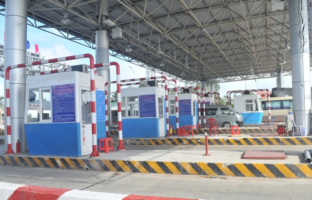 Trạm Cai Lậy thông thoáng sau gần 10 ngày "sóng gió" - 4 Chủ đầu tư vẫn chưa biết khi nào sẽ thu phí trở lại theo biểu giá mới