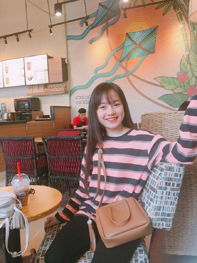 9x Nghệ An bất ngờ gây "sốt" sau bức ảnh khoe tóc - 2 9x Nghệ An bất ngờ gây "sốt" sau bức ảnh khoe tóc - 2