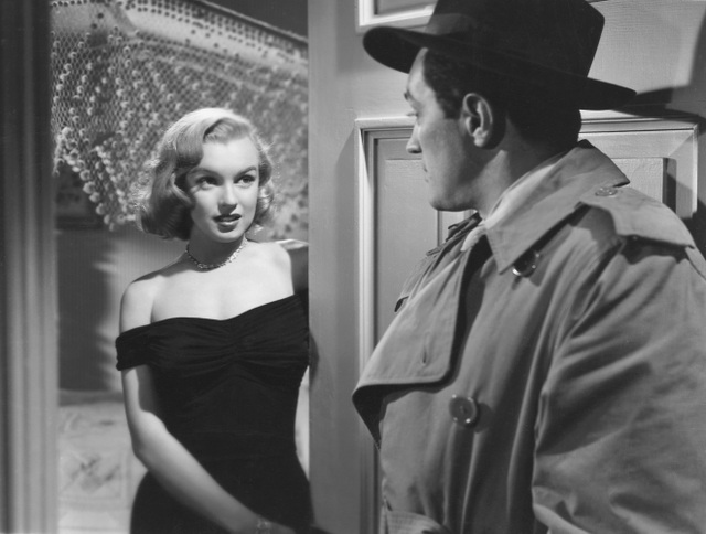 Ảnh hiếm chụp Marilyn Monroe năm lên 4 tuổi - 11 Ảnh hiếm chụp Marilyn Monroe năm lên 4 tuổi - 11
