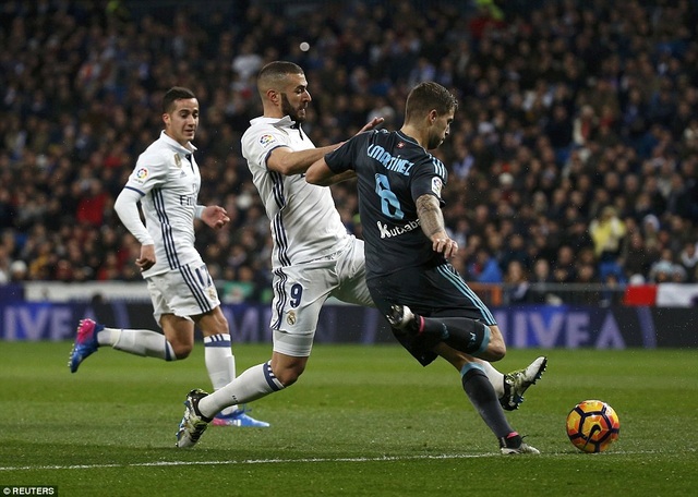 C.Ronaldo lập công, Real Madrid thắng đậm Sociedad - 2
Real Madrid gặp khá nhiều khó khăn trước Sociedad ở đầu trận