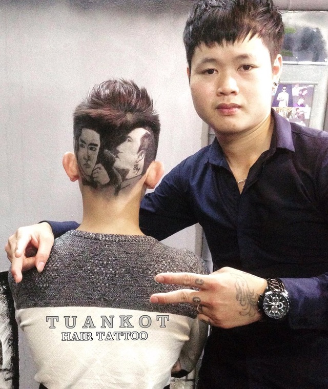 9X cắt tỉa tóc thành chân dung diễn viên phim "Người phán xử" - 2 Anh có tài khắc họa chân dung trên tóc người.