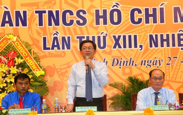 “Tất cả Đoàn viên thanh niên phải là người xung kích đi đầu trong các phong trào…” - 2 Chủ tịch UBND tỉnh Bình Định Hồ Quốc Dũng trao đổi với các bạn ĐVTN trong buổi đối thoại