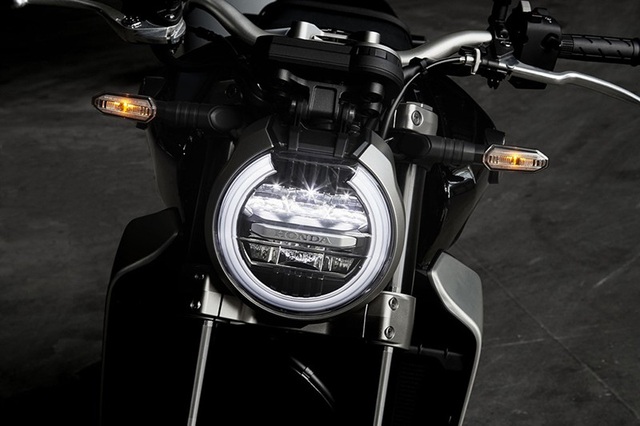 Honda chính thức ra mắt CB1000R thế hệ mới - 6 Honda chính thức ra mắt CB1000R thế hệ mới - 6