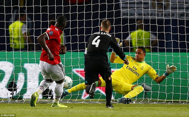 Những khoảnh khắc ấn tượng trong ngày Real Madrid áp đảo toàn diện MU - 7
Lukaku đã bỏ lỡ quá nhiều cơ hội ở trận đấu này