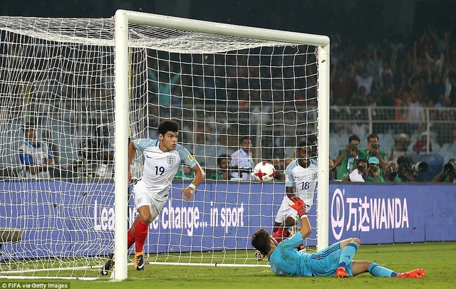 Thắng đậm Tây Ban Nha, U17 Anh vô địch World Cup U17 - 9
Morgan Gibbs White để lại dấu ấn với 1 bàn thắng