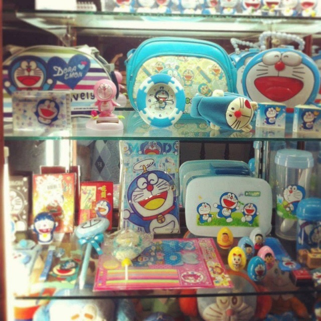 Bộ sưu tập Doraemon có một không hai của chàng bác sĩ trẻ - 4 Bộ sưu tập Doraemon có một không hai của chàng bác sĩ trẻ - 4