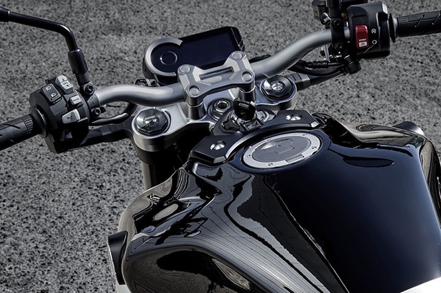 Honda chính thức ra mắt CB1000R thế hệ mới - 5 Honda chính thức ra mắt CB1000R thế hệ mới - 5