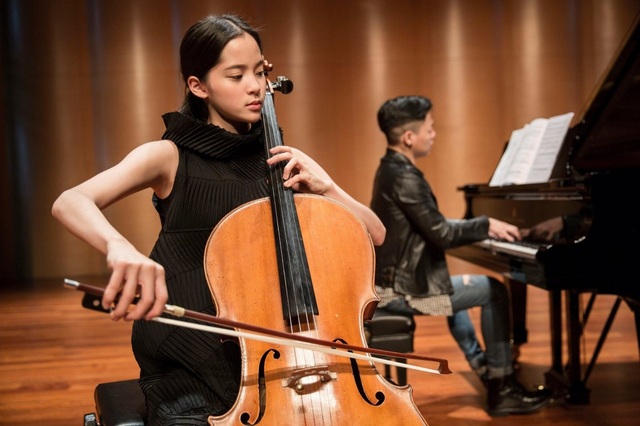 Gặp gỡ “thiên thần cello” Châu Á biểu diễn tại sự kiện của NASA - 1 Gặp gỡ “thiên thần cello” Châu Á biểu diễn tại sự kiện của NASA