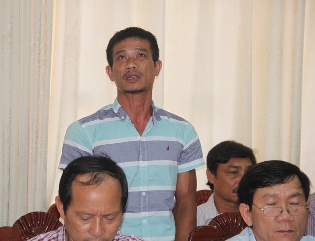 Tàu vỏ thép vừa đóng đã hư hỏng: Do nước biển mặn, thời tiết khắc nghiệt? - 7 Ngư dân Nguyễn Văn Khỏe (con trai ông Nguyễn Văn Mạnh) chủ tàu BĐ 99567 TS bức xúc ý kiến tại buổi làm việc với công ty đóng tàu