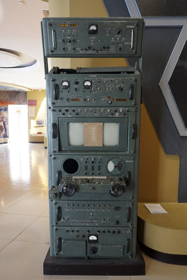 Những vũ khí đã bắn hạ B52 trong trận "Điện Biên Phủ trên không" - 11 Tủ điều khiển tên lửa của Tiểu đoàn 77, Trung đoàn 257 tên lửa sử dụng bắn rơi máy bay Mỹ trong 12 ngày đêm cuối năm 1972.