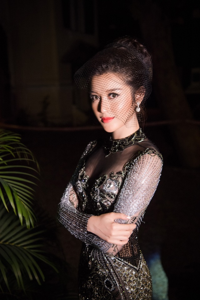 Á hậu Huyền My nói gì trước tin đồn dao kéo trước khi “ra biển lớn”? - 5 Á hậu Huyền My nói gì trước tin đồn dao kéo trước khi “ra biển lớn”? - 5