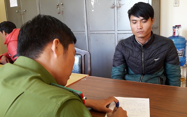 Bắt nhóm chuyên “chôm” đồ tại các công trình xây dựng - 2 Nghi can Tâm và Thêm tại cơ quan công an