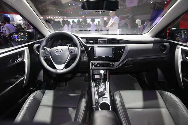 Nên xem gì tại gian hàng Toyota tại Triển lãm ô tô Việt Nam 2017? - 5 Nên xem gì tại gian hàng Toyota tại Triển lãm ô tô Việt Nam 2017? - 5