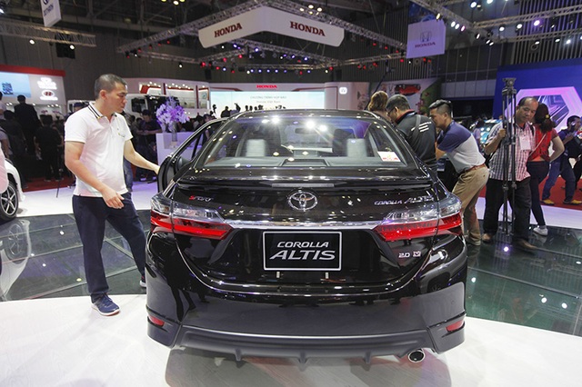 Nên xem gì tại gian hàng Toyota tại Triển lãm ô tô Việt Nam 2017? - 6 Nên xem gì tại gian hàng Toyota tại Triển lãm ô tô Việt Nam 2017? - 6