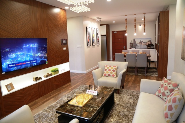 Khai trương căn hộ mẫu đang gây “sốt” tại phía Tây Hà Nội - 1
Tổng thể căn hộ mẫu được bố trí hợp lý, hiện đại.