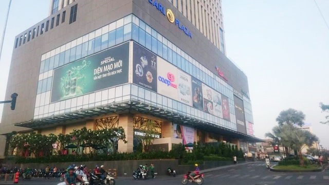 Cấm kinh doanh trong chung cư: Doanh nghiệp "cố đấm ăn xôi" - 1 Các chủ kinh doanh tại chung cư cho rằng, họ rơi vào cảnh “tiến thoái lưỡng nan”