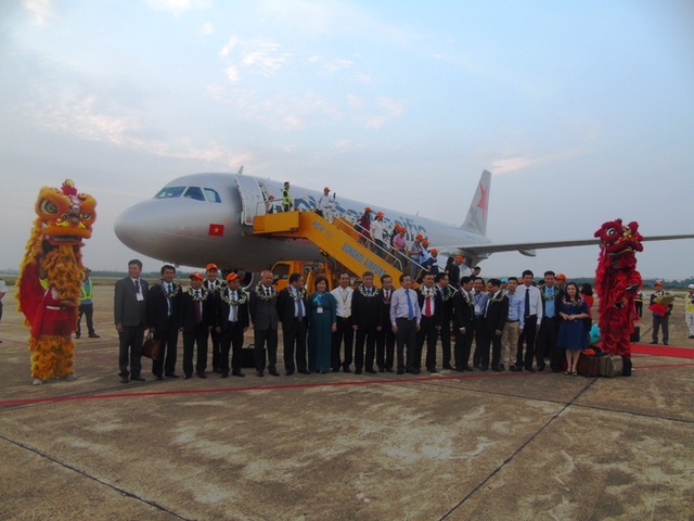 Khai trương đường bay Cát Bi – Đồng Hới: Điểm tựa để du lịch Quảng Bình “cất cánh” - 3 Khai trương đường bay Cát Bi – Đồng Hới: Điểm tựa để du lịch Quảng Bình “cất cánh” - 3