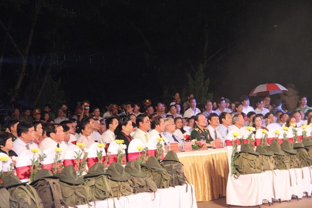 Thư về với mẹ khi con đã hy sinh! - 28
Hình ảnh tại đầu cầu Quảng Trị. (Ảnh: Đăng Đức)