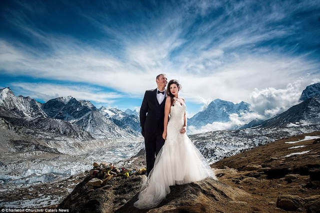 Cặp đôi dành 3 tuần leo lên đỉnh Everest để kết hôn - 8 Cặp đôi dành 3 tuần leo lên đỉnh Everest để kết hôn - 8