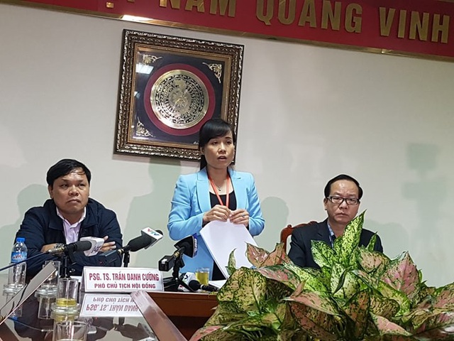 Vụ 4 trẻ sơ sinh bị tử vong: Do nhiễm khuẩn bệnh viện - 1
Bà Tô Thị Mai Hoa, Giám đốc Sở Y tế Bắc Ninh – Chủ tịch Hội đồng chuyên môn Sở Y tế thông báo kết luận ban đầu vụ 4 trẻ sinh non tử vong tại Bệnh viện Sản Nhi Bắc Ninh.