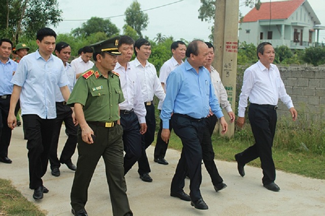 Thủ tướng: Quảng Bình nên lấy du lịch làm nền tảng để phát triển - 1 Thủ tướng Nguyễn Xuân Phúc đã có chuyến thăm và làm việc tại tỉnh Quảng Bình