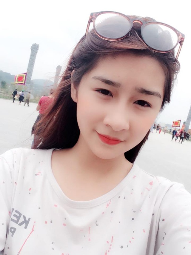 Nữ sinh Lào Cai khốn khổ vì bị nhầm là "hot girl ảnh bìa" sách giáo khoa - 9 Nữ sinh Lào Cai khốn khổ vì bị nhầm là "hot girl ảnh bìa" sách giáo khoa - 9